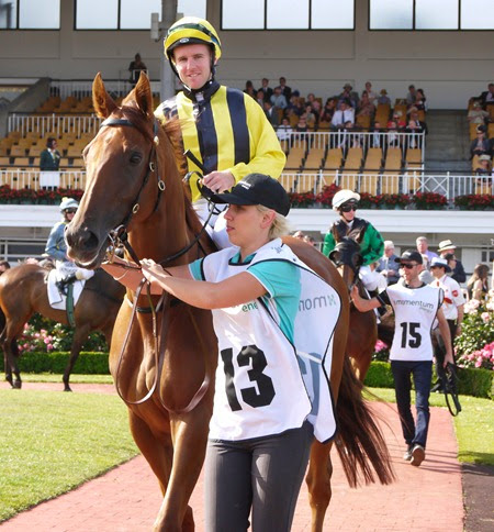 race 8_amanpour 2 race 8_amanpour 2