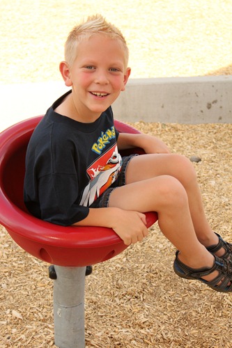 [a%2520park%25202%2520e%255B4%255D.jpg]