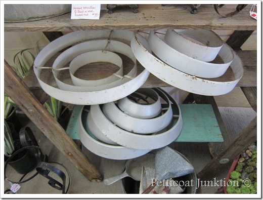 nashville-flea-market-shopping-petticoat junktion