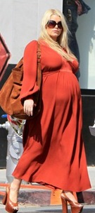 Jessica-Simpson-Pregnant