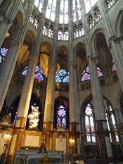 2014.09.11-028 intérieur de la cathédrale Saint-Pierre