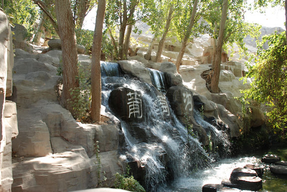 Turfan - Putaogou cascade