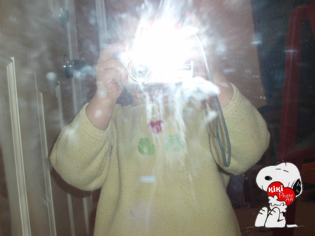 [kikiPAselfmirror%255B4%255D.jpg]