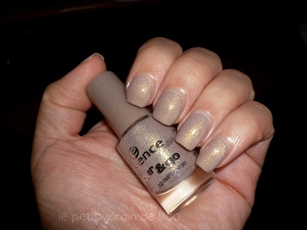 01-essence-irreplaceable-nail-polish