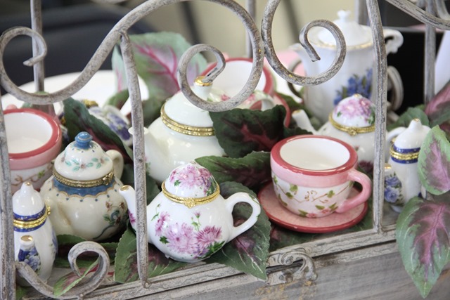 [During-Tea-0916.jpg]