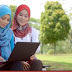 pakai jilbab tapi baju ketat tak tutup dada