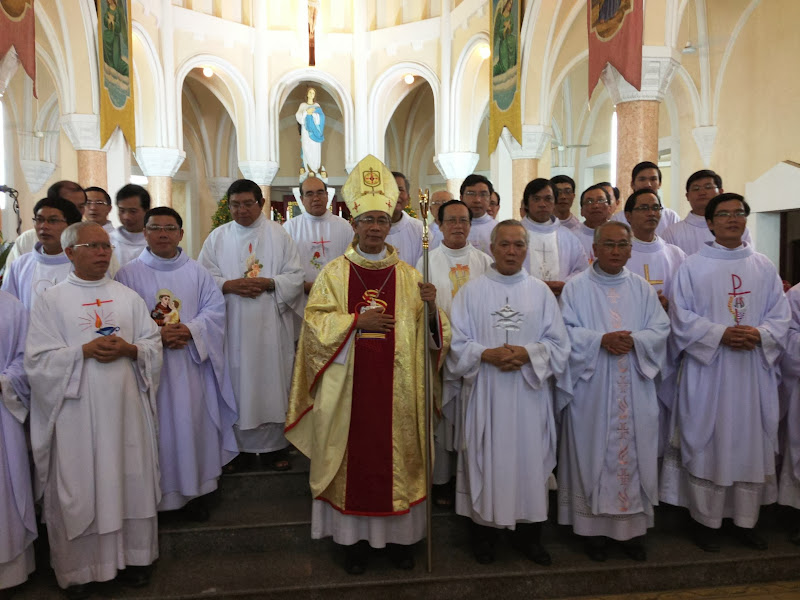 Hình ảnh thánh lễ kỷ niệm 4 năm tấn phong giám mục Đức cha Matthêô Nguyễn Văn Khôi