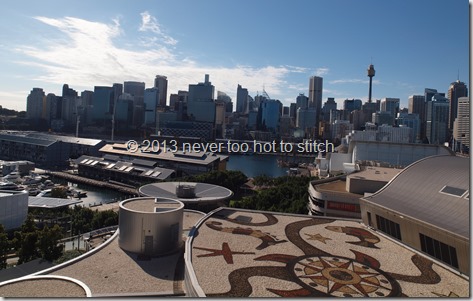 2013-04-25 Sydney city from balcony