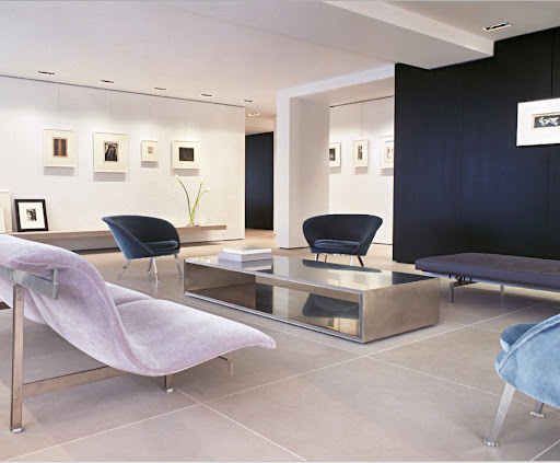 Gary Wolkowitz's palette in his apartment is so lovely. Gary Wolkowitz's palette in his apartment is so lovely.