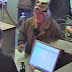 Ladrão usa máscara de mascote
de universidade para roubar
banco.