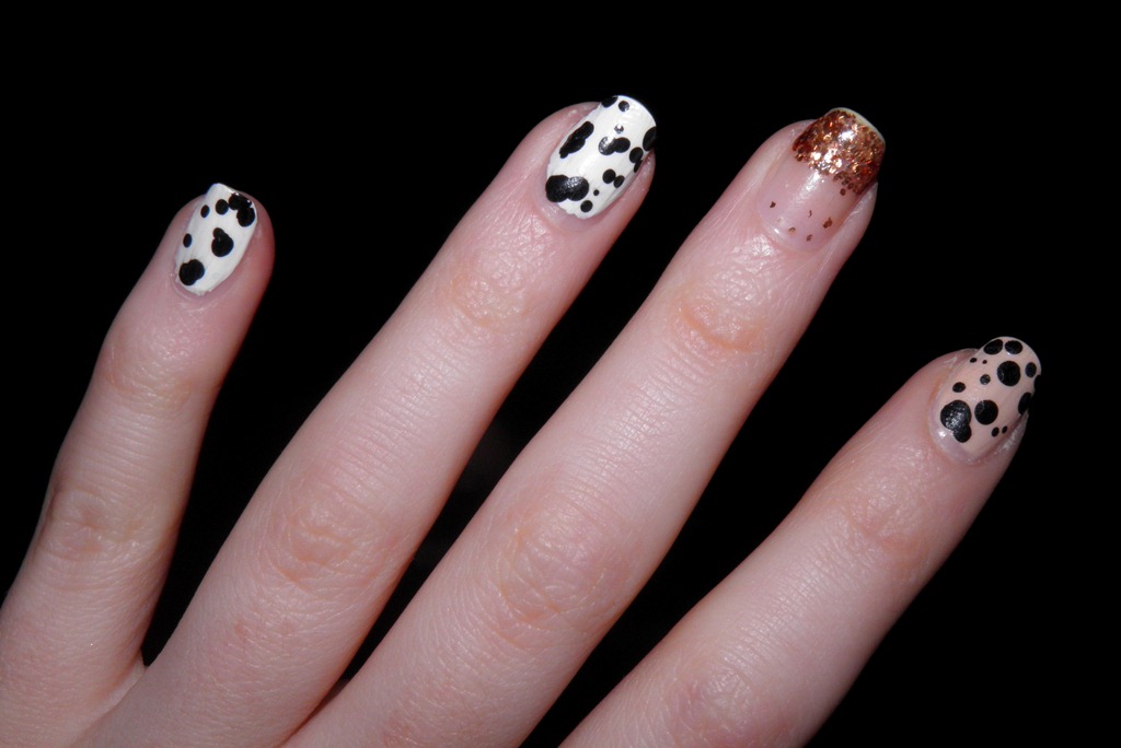 [DALMATIAN%2520GLITTER%2520NAILS%25208%255B5%255D.jpg]
