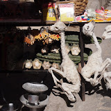 A few days in La Paz, a few Km's on a bike, a few nights in hospital, then a few more days back in La Paz. 20110529 - 02 La Paz