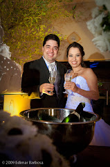 Album (digital) de fotos de Anelise e Ivan. Fotografias digitais do fotógrafo profissional Edimar Barbosa, do Stillart Studio Fotográfico, que faz fotos de casamento, fotos de eventos sociais, fotojornalismo e ensaios fotográficos em Guaratingueta, SP, Lorena, Aparecida, São José dos Campos, Vale do Paraíba, Sul de Minas Gerais, Litoral Norte de São Paulo e outras cidades do estado de São Paulo. fotos casamento de guaratingueta sp para noivas casamentos foto fotografia noiva arranjos imagem convites exemplos restauração fotográfica filmagens