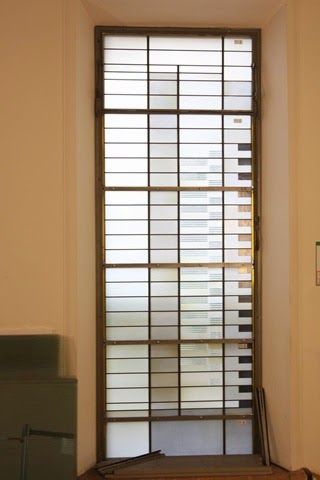 [Josef-Albers-Window-Grassi-Museum-Leipzig-3%255B2%255D.jpg]