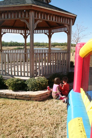 [Thanksgiving-2011-0654.jpg]