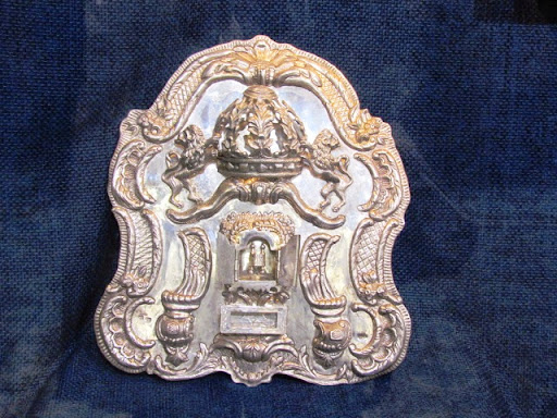 щиток на Тору.JPG