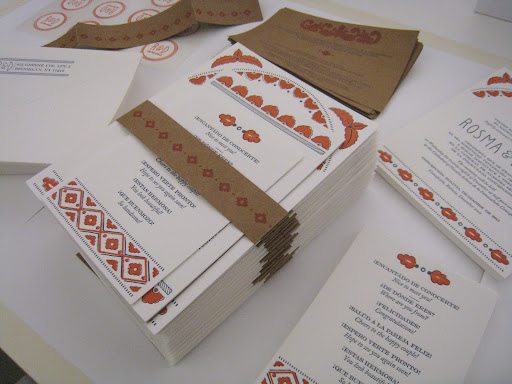 A detail of the translation card.