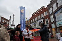 2010 02 13 Publieksactie centrum met Charlie Aptroot 025.jpg 2010 02 13 Publieksactie centrum met Charlie Aptroot 025.jpg