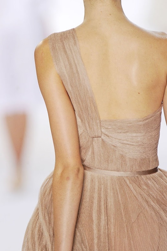 Ready to Wear Spring Summer 2011 Chloe DET Paris October 2010