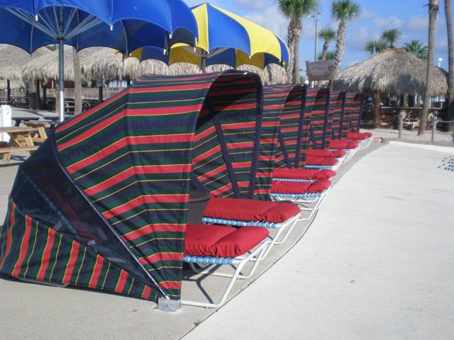 [Row%2520of%2520LuxLoungers%2520on%2520Beach.12%255B5%255D.jpg]