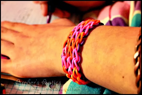 Totally Awesome Rubber Band Jewelry 