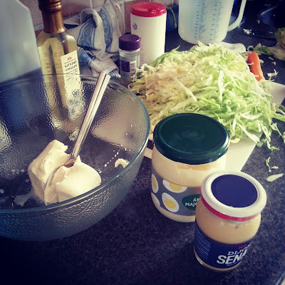 Lägg på ett kål. Så att säga.