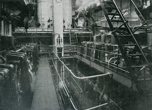 Sala de maquinas del CAMPOMANES. Foto de la revista INGENIERIA NAVAL. Junio de 1932