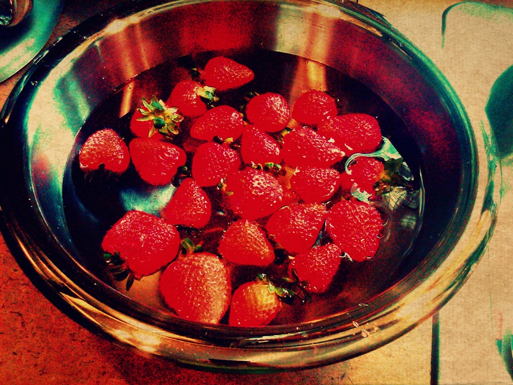 [strawberries4.jpg]