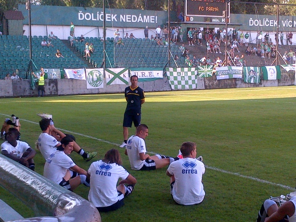 [Praha-20120801-00109%255B4%255D.jpg]