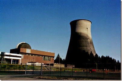 FH000021 Trojan Nuclear Power Plant from the Administration Buiding on April 22, 2006