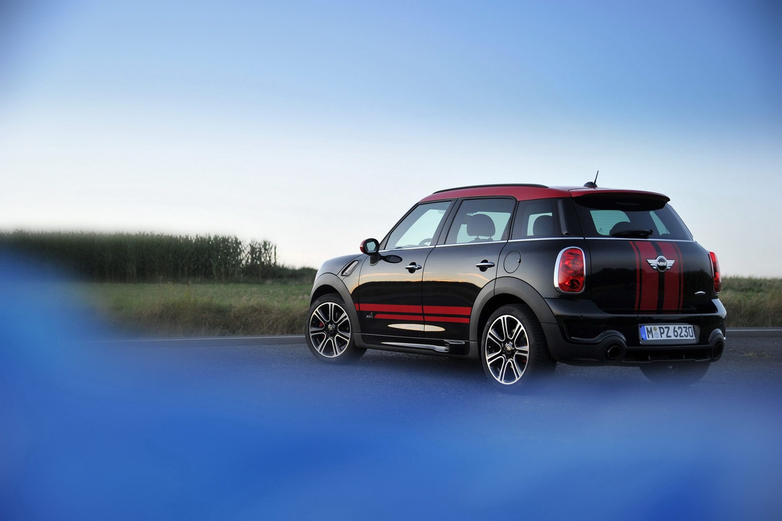 [2013-Mini-Countryman-JCW-35%255B2%255D.jpg]