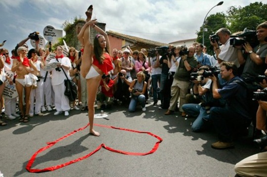 [viral-picdump-pics-22ec60%255B2%255D.jpg]