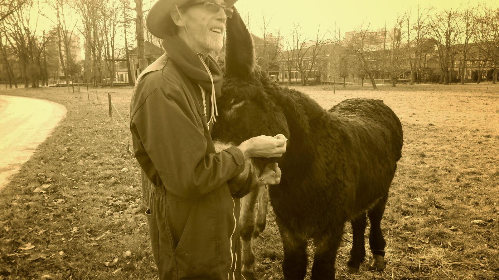 aller à la rencontre english