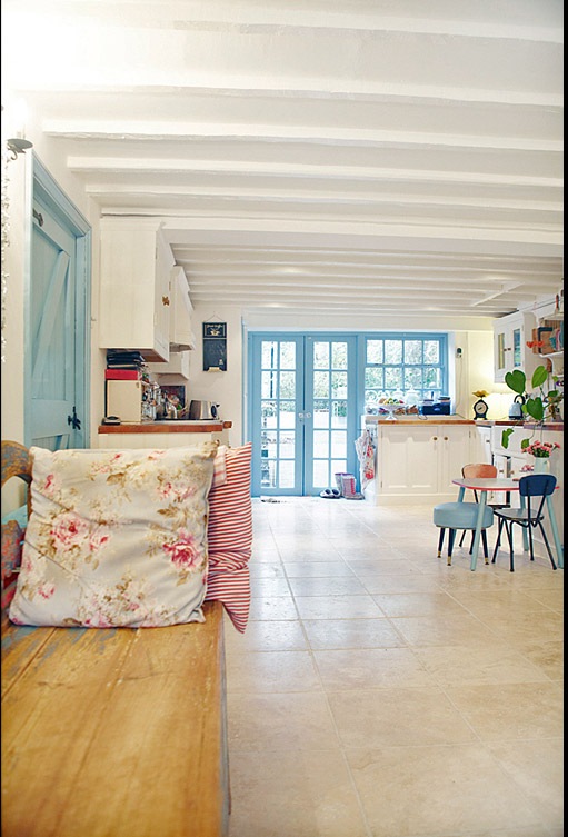 [bromley-house_02%255B5%255D.jpg]