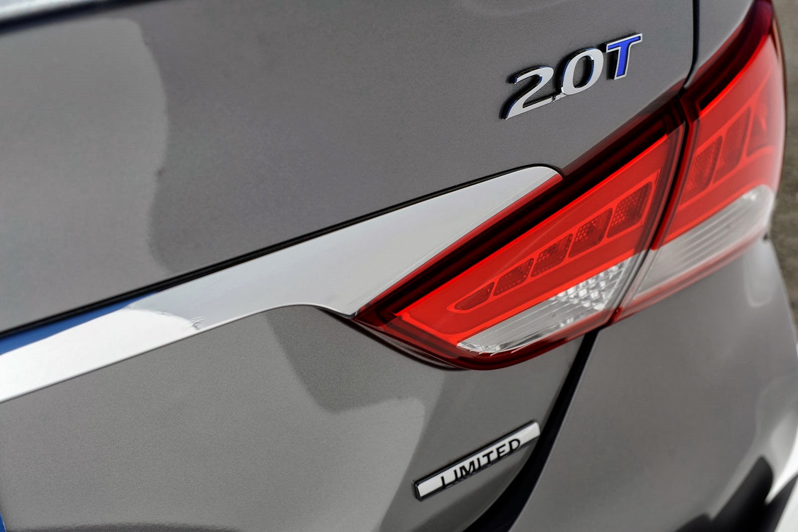 [2014-Hyundai-Sonata-30F-L%255B2%255D.jpg]