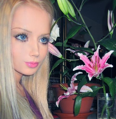 [valeria-lukyanova-barbie-doll--13%255B2%255D.jpg]