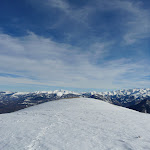 La large plaine du Cap de Bouirex et au loin le massif des Trois Seigneurs
