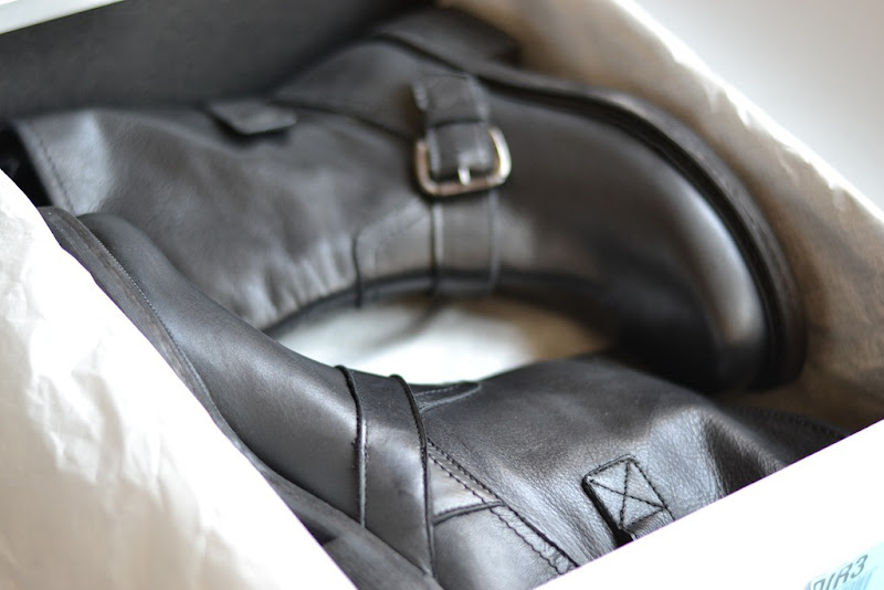 Strategia Boots, Strategia Biker Boots, Strategia Shoes, Shopping, Biker Boots, Spartoo, Boots, Studded, Studded Biker Boots