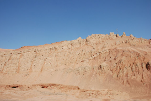 Flaming mountains - Montagnes 1