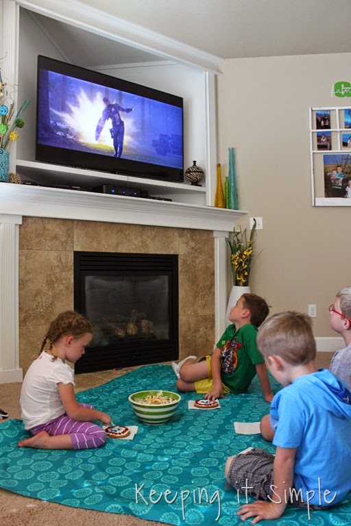 [%2523shop%2520Captain-America-M%2526M%2527s-Shield-Cookies%2520%252812%2529%255B4%255D.jpg]