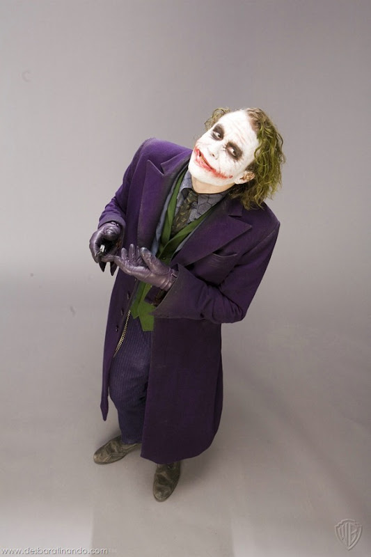 joker-heath-ledger-promocionais-batman-desbaratinando (1) joker-heath-ledger-promocionais-batman-desbaratinando (1)