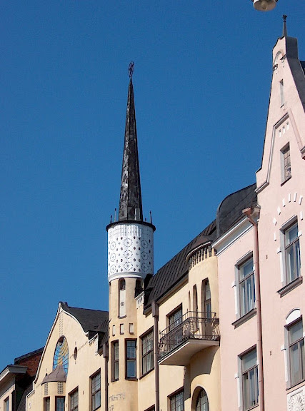 Jugend house in Eira