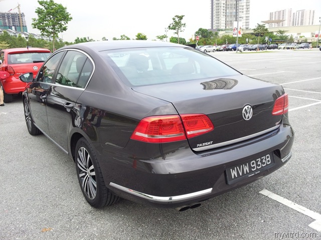 [volkswagen%2520Passat%25201%255B4%255D.jpg]