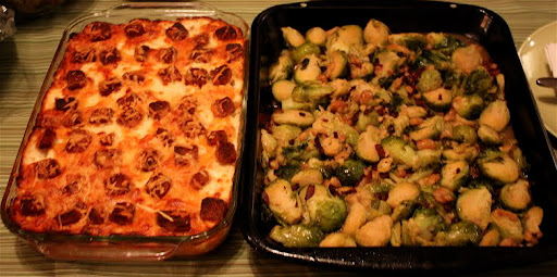 Mac N Cheese & Brussels Sprouts Mac N Cheese & Brussels Sprouts