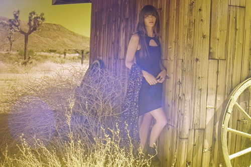 [everlywinter2011-006.jpg]