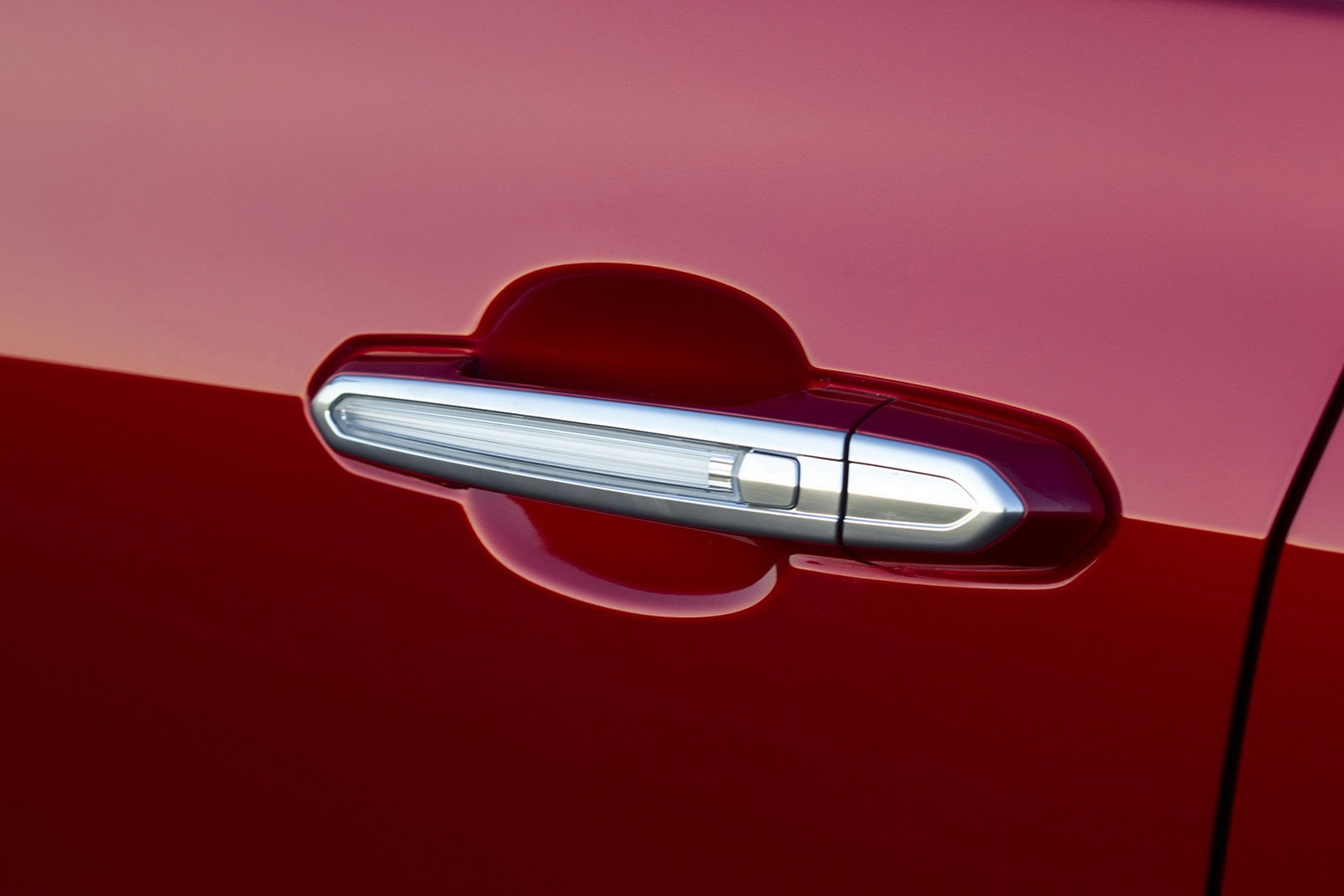 [2013-Cadillac-ATS-113%255B2%255D.jpg]