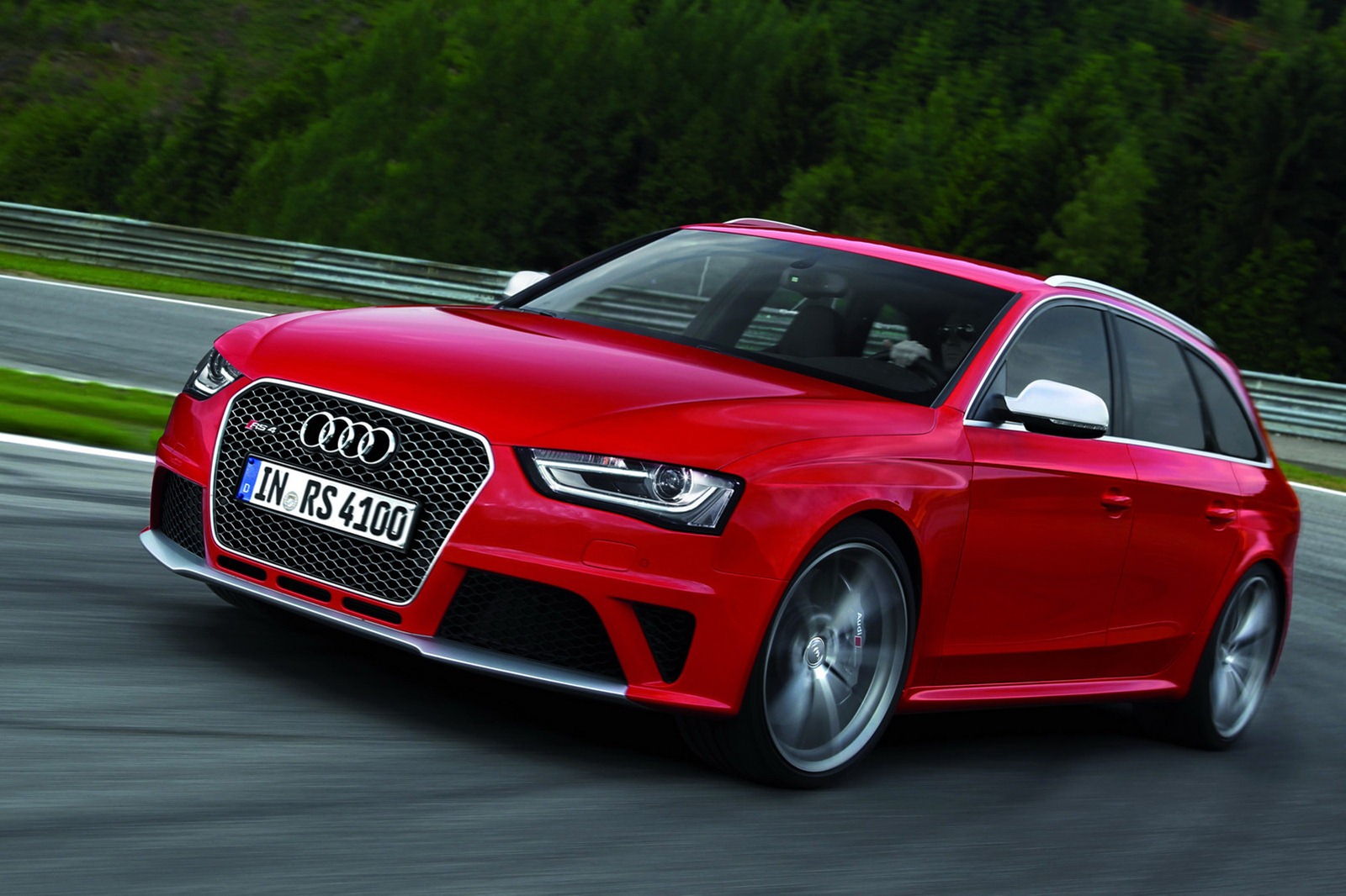 [2013-Audi-RS4-Avant-33%255B2%255D.jpg]