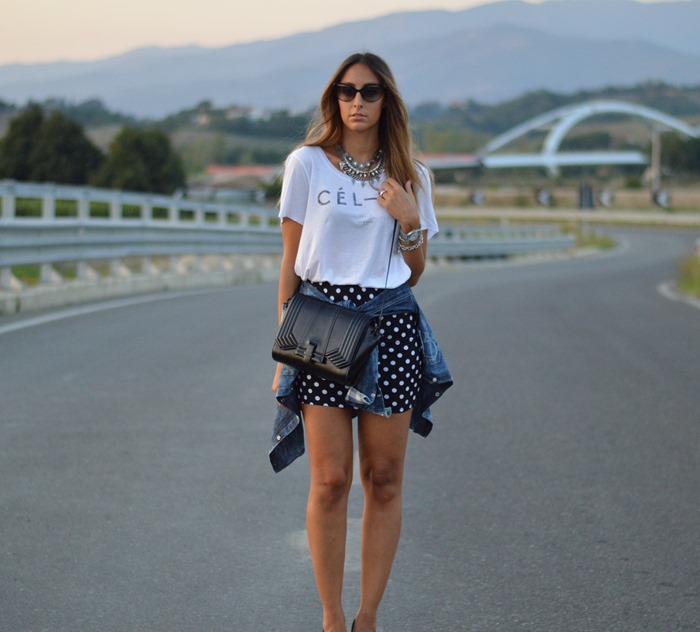fake t-shirt, fake Celine, Celine t-shirt, polka dots, zara shoes, zara bag, camicia legata in vita, fashion, fashion blogger, outfit, inspiration, fashion blogger firenze, blogger firenze
