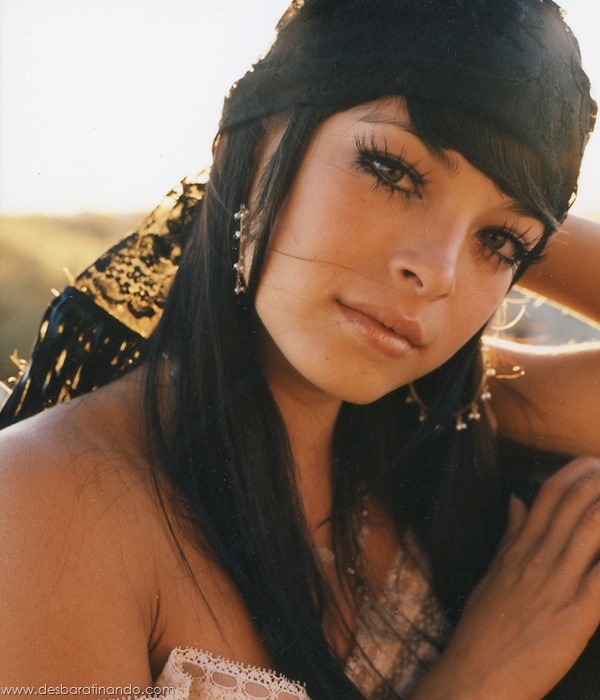 Kristin-Kreuk-lana-lang-sexy-sensual-photos-hot-pics-fotos-desbaratinando (66) Kristin-Kreuk-lana-lang-sexy-sensual-photos-hot-pics-fotos-desbaratinando (66)