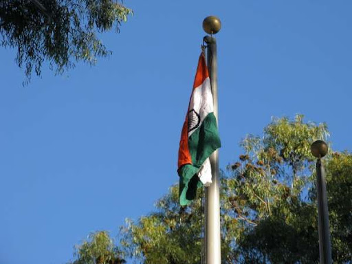 http://lh6.ggpht.com/-jw7QA7O1cPM/SX6PRqhGL1E/AAAAAAAAKQ4/Bj4gRHf0wu4/RepublicDayCelebrations02.jpg